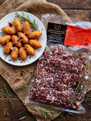 croquetas-tacos-de-jamon-iberico-virutas-taquitos